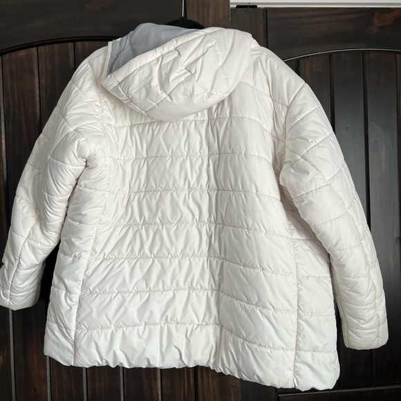 Columbia hooded puffer coat - Picture 4 of 4
